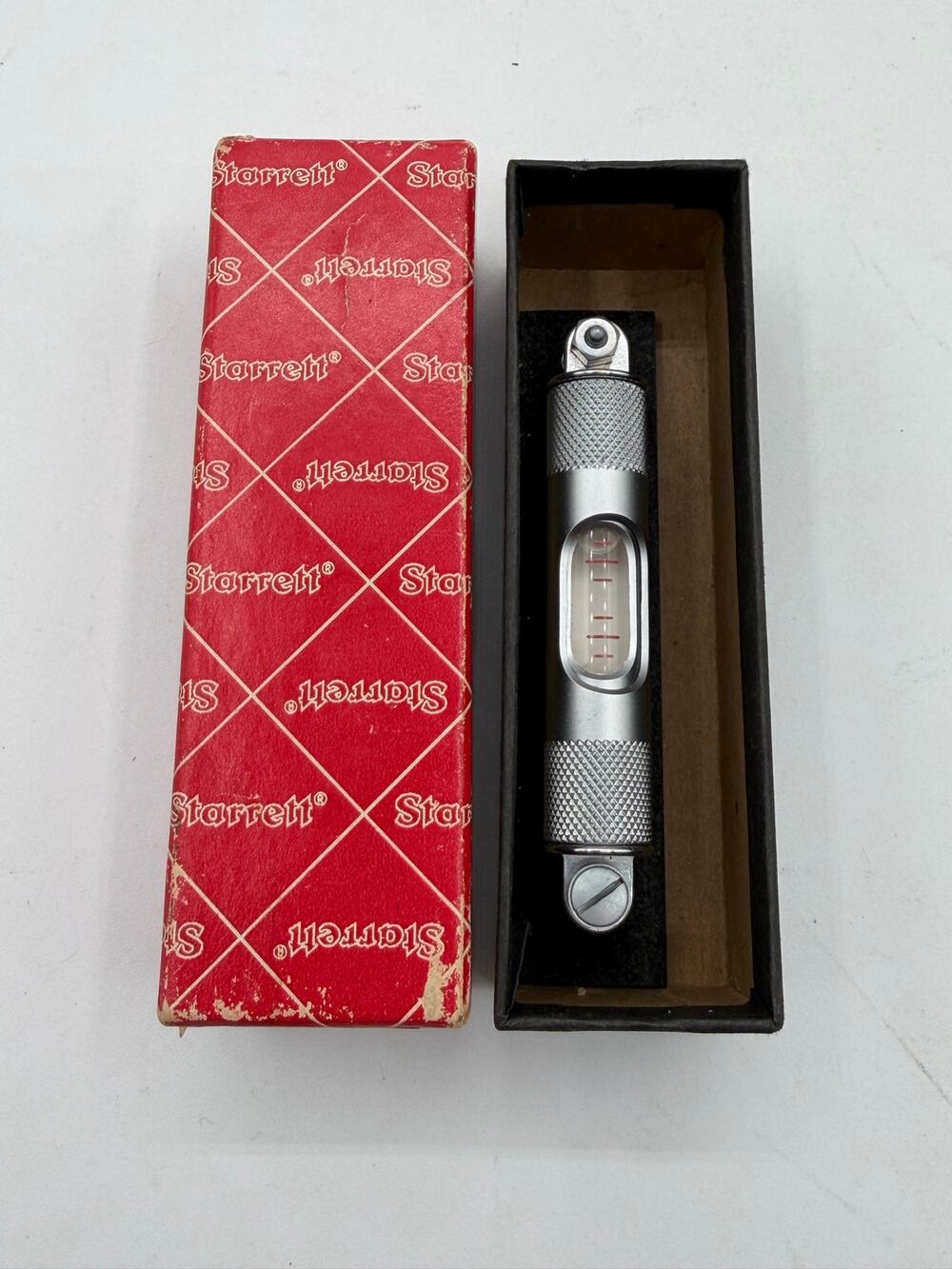 Starrett No. 98-4 Precision Machinists' Level with Box